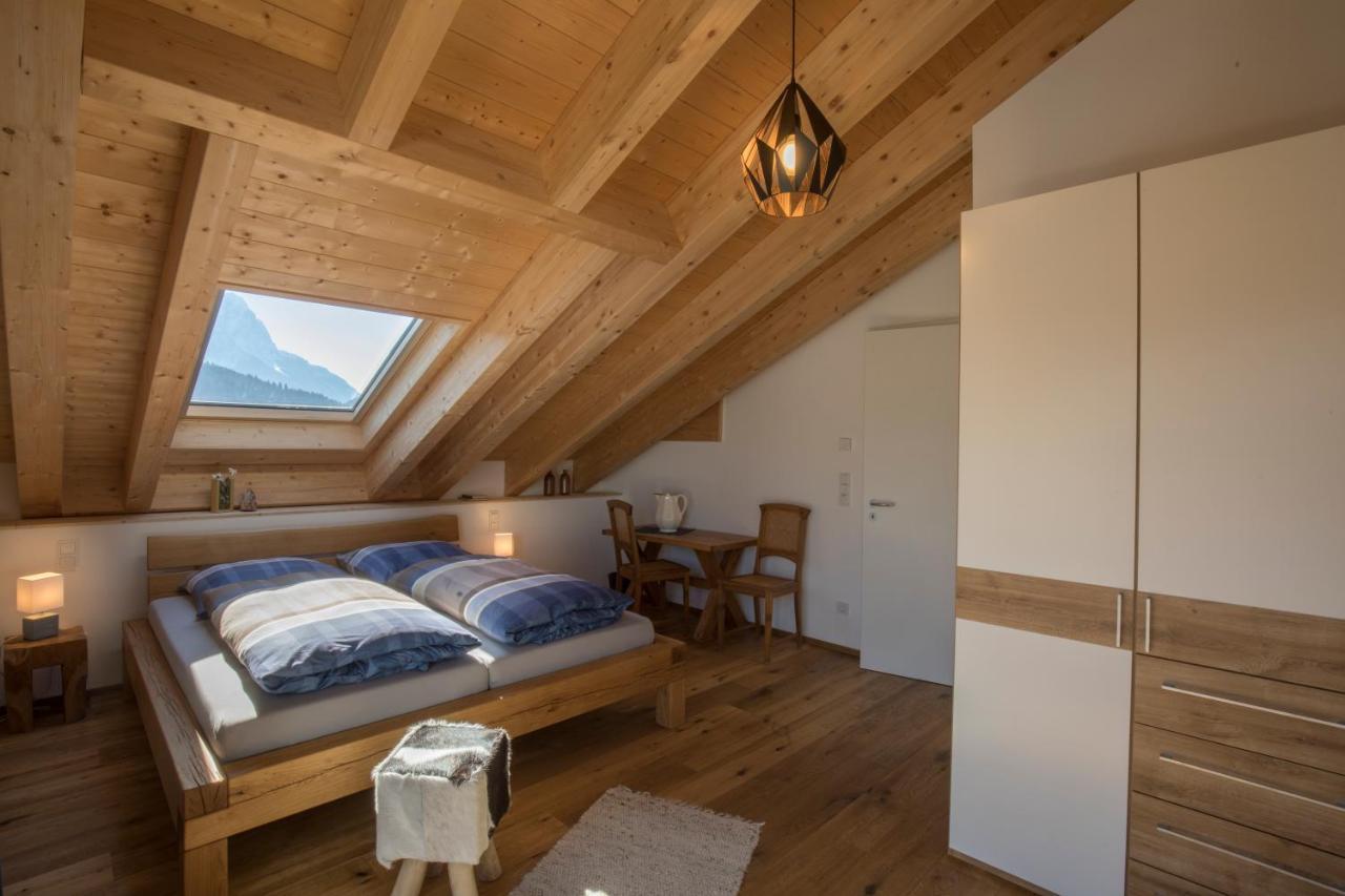 Alpentraum Apartment Garmisch-Partenkirchen Bagian luar foto